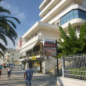 Hotel Rossi, Wlora